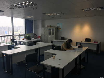 米發(fā)商務(wù)信息咨詢公司 專(zhuān)業(yè)咨詢助力企業(yè)決策與成長(zhǎng)